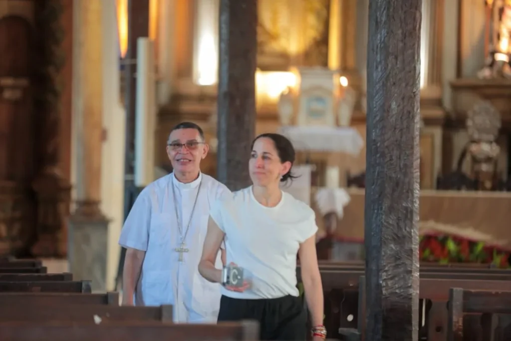 To discuss the Minor Basilica of Natá de los Caballeros and to advance actions for its enhancement, the Ministry of Culture held a meeting with representatives of the religious community, civil society, local authorities and actors linked to the protection and preservation of historical heritage.