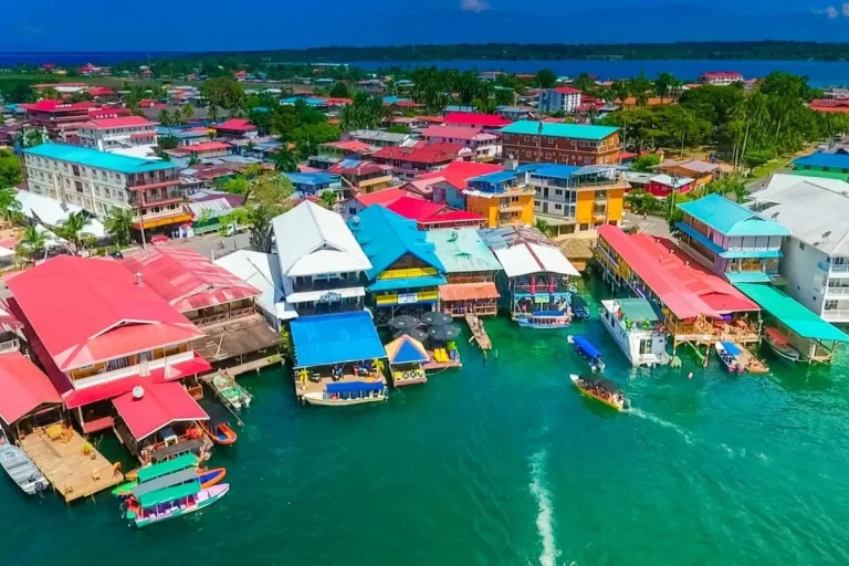 Bocas del Toro Isla Colon By EnSegundo.