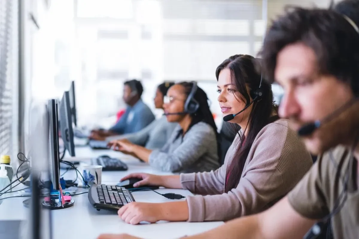 Call center services. By EXPT