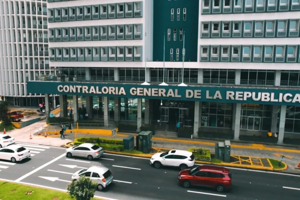 Comptroller General's office. By Contraloria Panama.