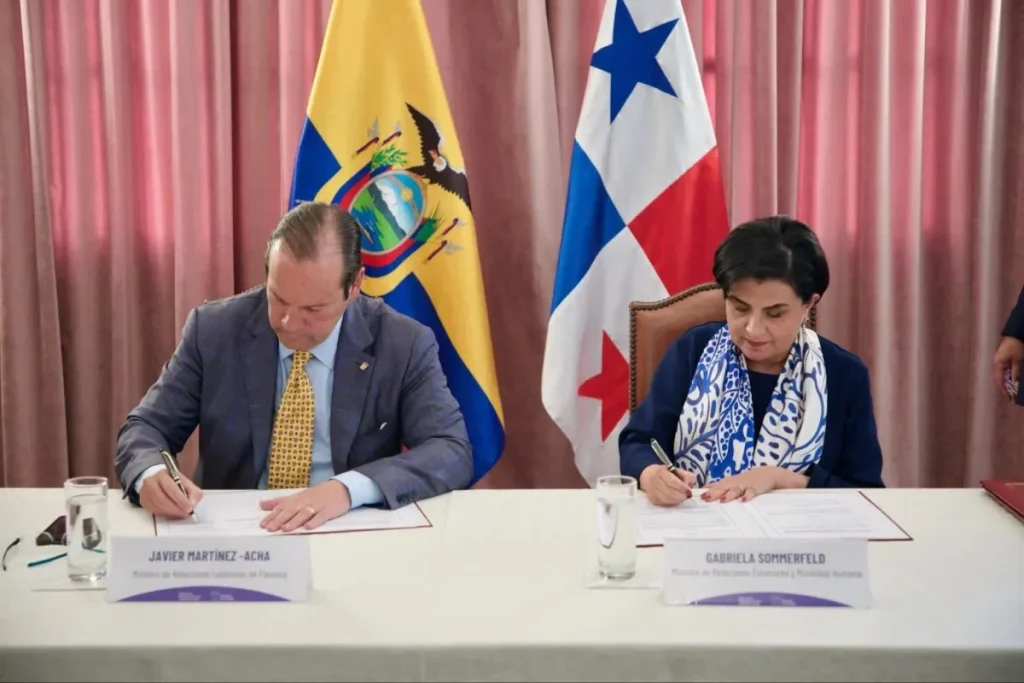 strengthening Cooperation Between Panama and Ecuador
