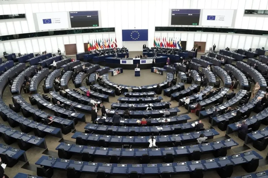 European Union Parlament. By EXPT.