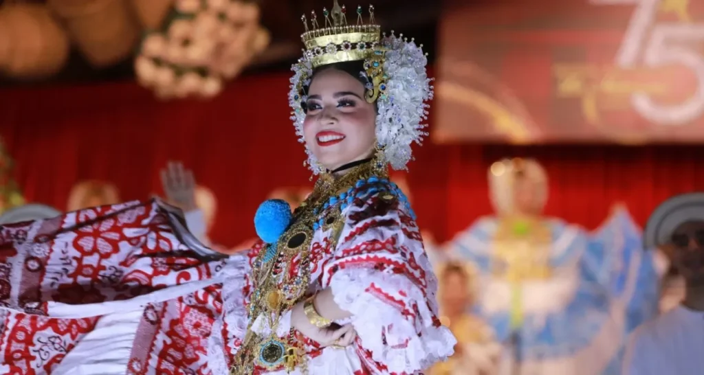 Festial de la mejorana pollera.