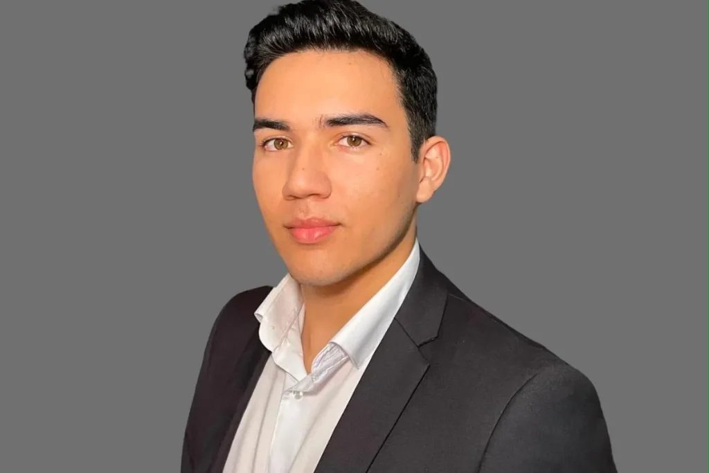 Ismael Arcia Real Estate Agent Expat tations Real Estate
