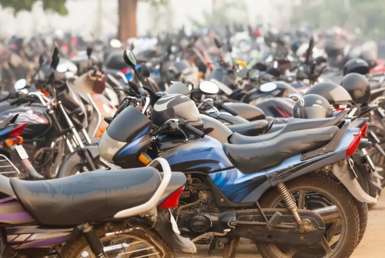 100,000 Motorcycles Push Panama Traffic Regulations Into Overhaul Motorcicle. By EXPAT.