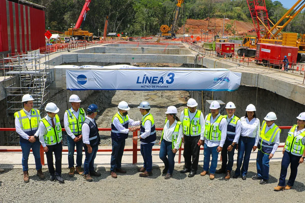 metro linea 3. By MP.