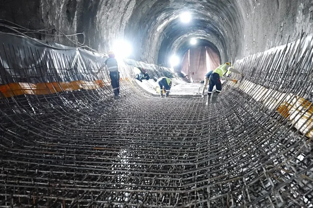 Metro Expansion Tunel. By MP.