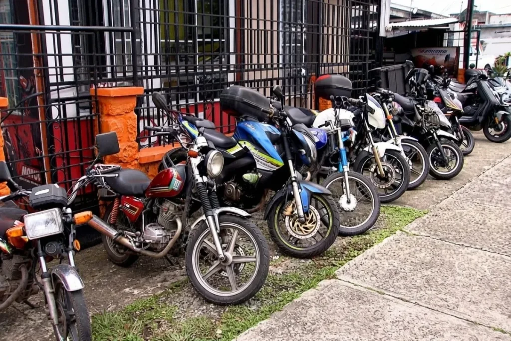 Bikes on Panama. By TR.