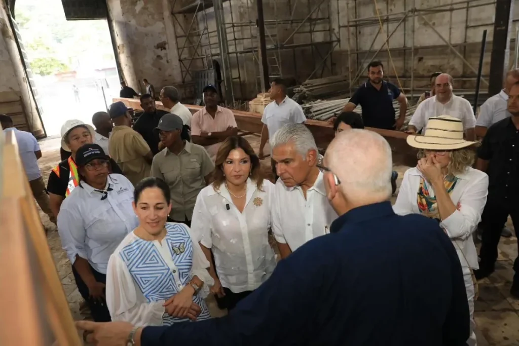Restoration Works Continue at the Church of Portobelo / Presidency of Panama