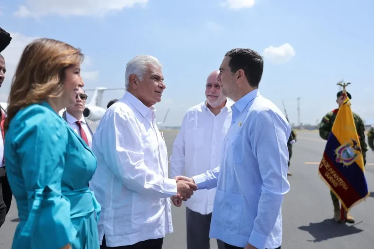 President Mulino Begins Important Visit to Ecuador on September 4 Mulino Arrives in Ecuador to Meet Noboa: Security, Trade, and Investment Take Center Stage. By Presidencia.