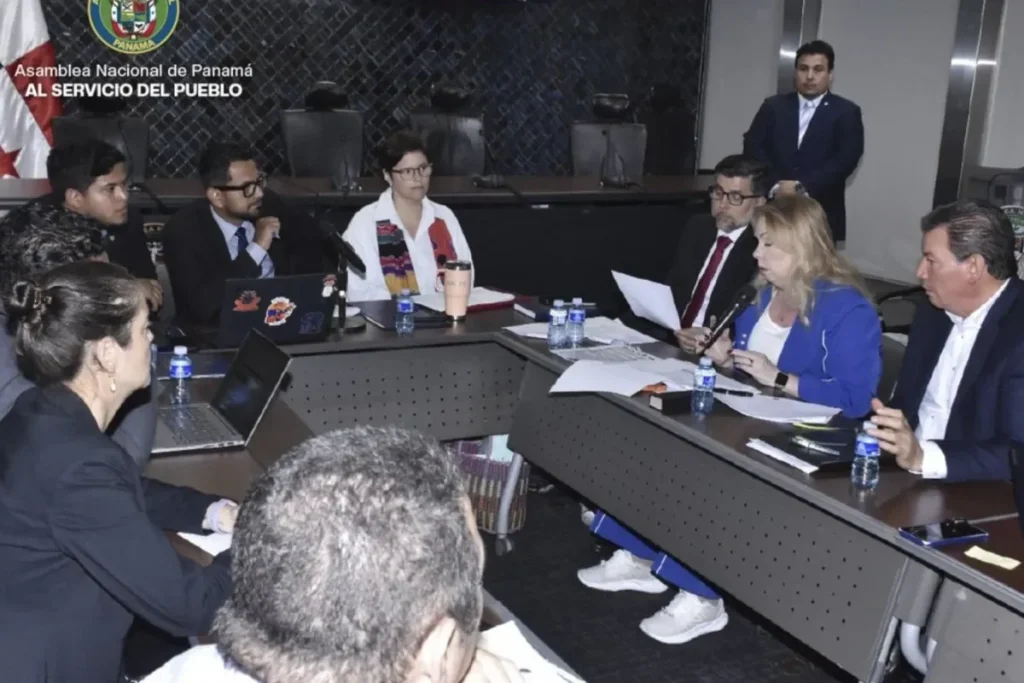 Panama construction permits and ley 212 Credit Assemblea Nacional