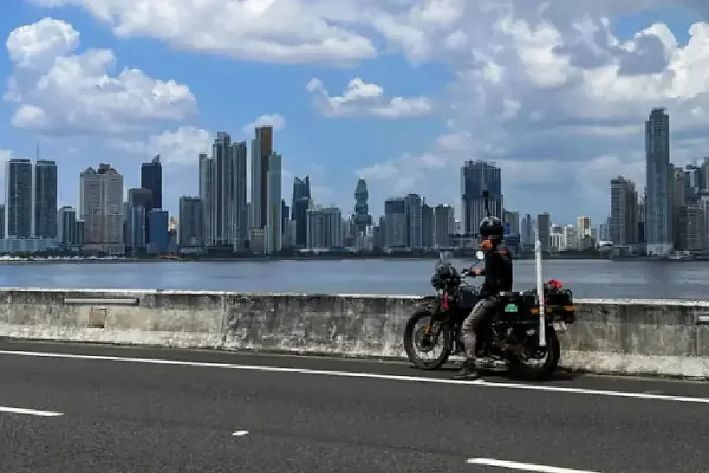 panama moto. By Expat.