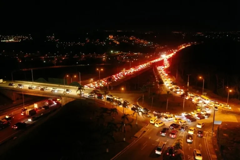 Traffic in Panama. By TR.