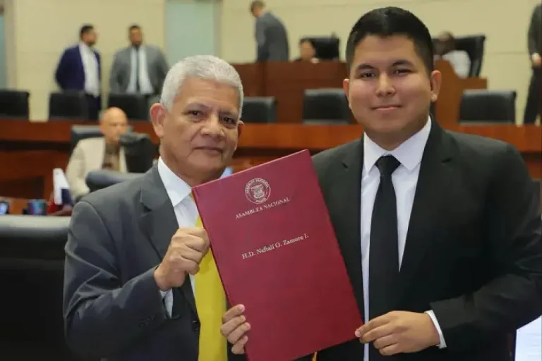 Once again, Deputy Neftalí Zamora has introduced an initiative to withdraw from the regional body. By Asamblea Nacional.