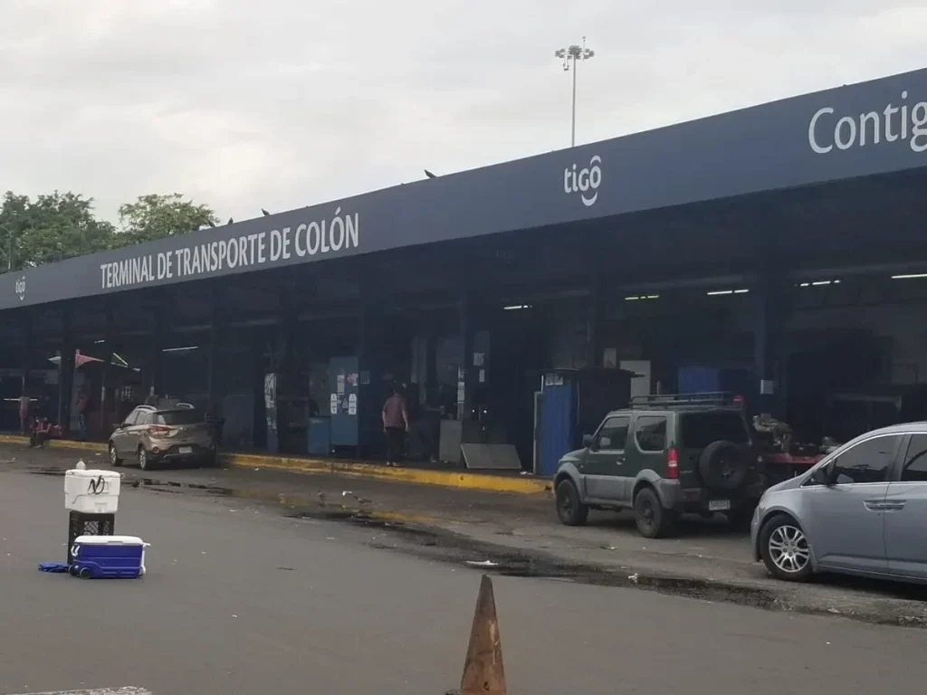 Old bus terminal Colon. By CTT.