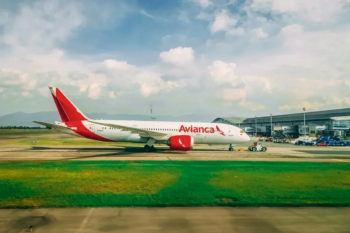 Airplane Stock Avianca 787. By Avianca.