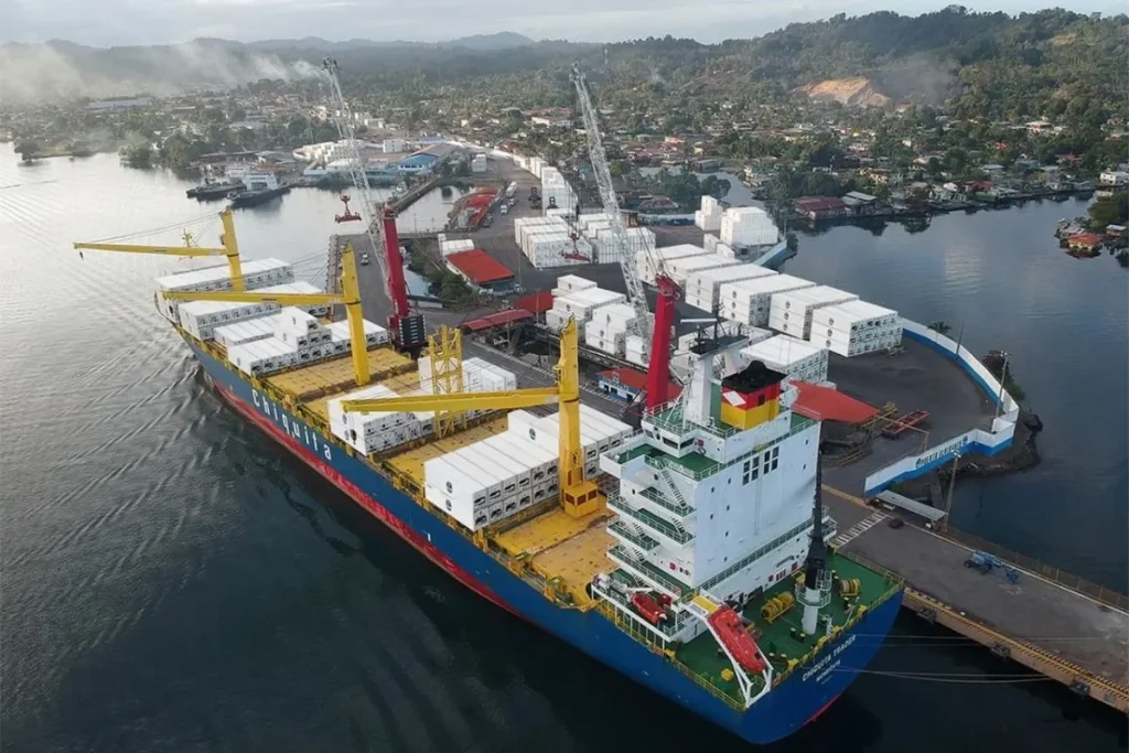 Admirante Port Chiquita Land Company. By Bocas.