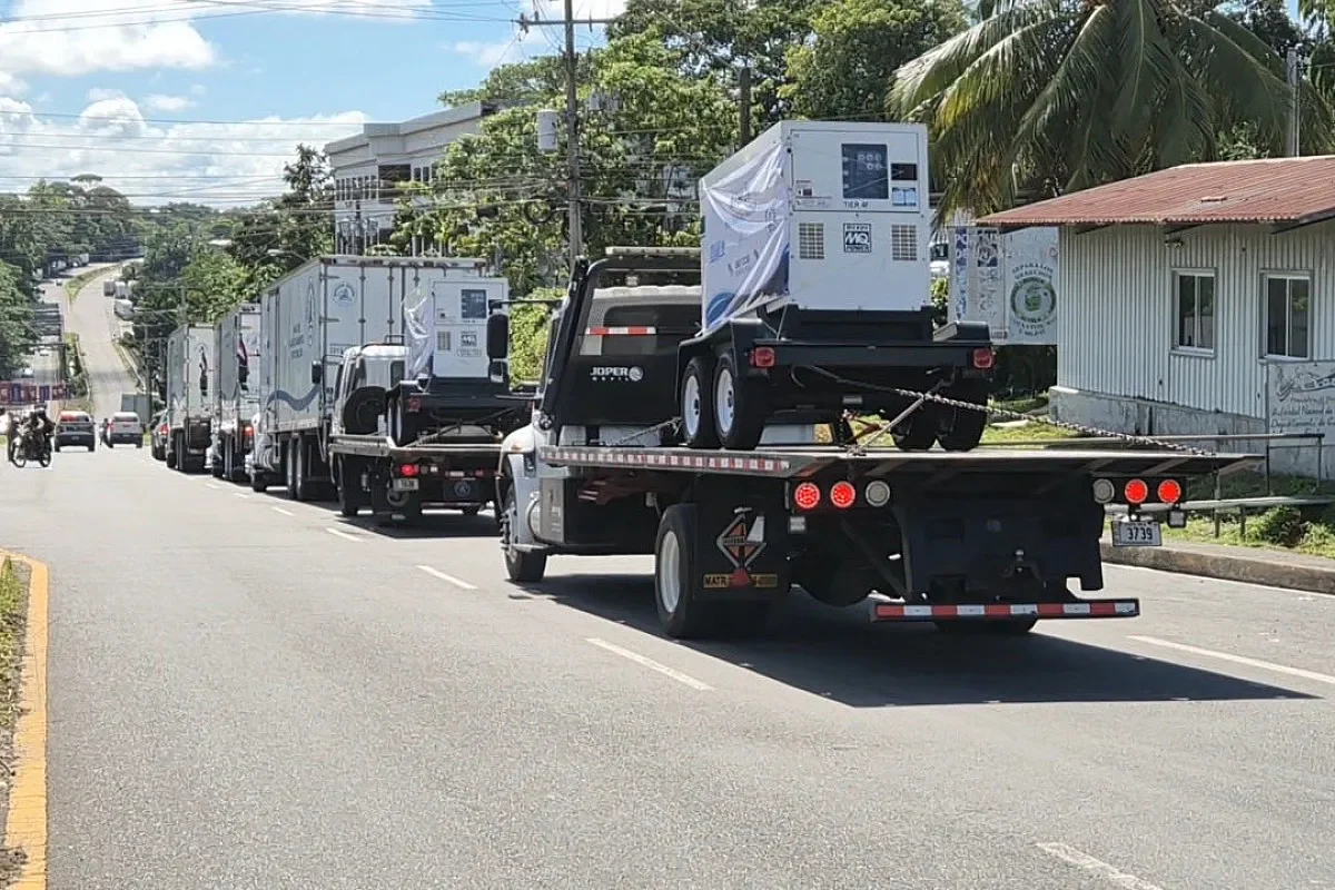 Relief Arrives! Costa Rican Medical Aid Crosses Into Panama After Earthquake The Costa Rica humanitarian aid in Paso Canoa.