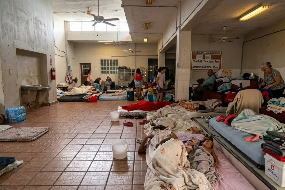 Terrified Families Flee Curundu Residential Towers After Quake Families from the Curundu residential towers by Expat-Times