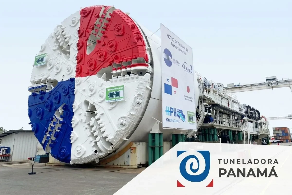 Tuneladora Panama. By Metro Panama Línea 3.