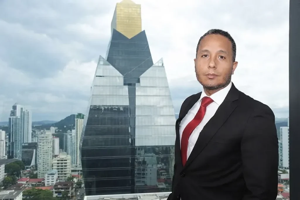 Real estate expert Luis Alberto Mon, from Expact-Tations.