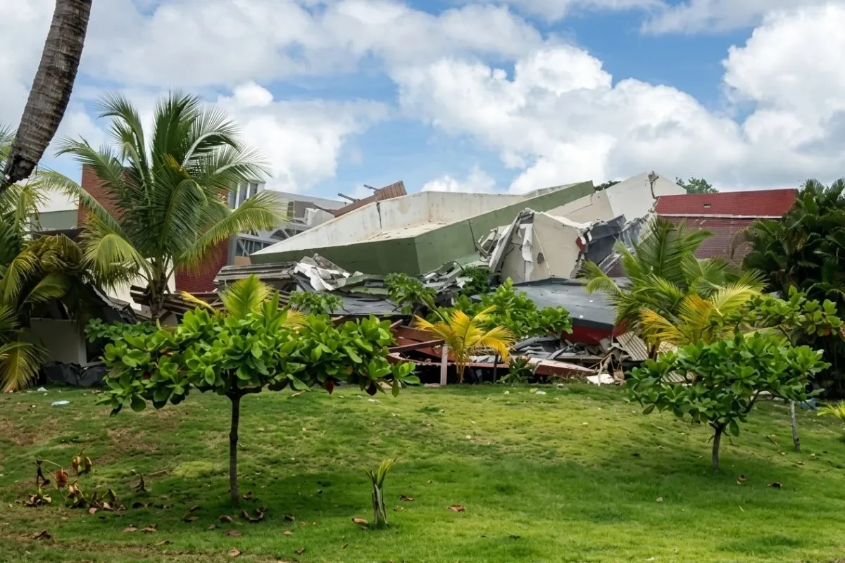 Playa Venao after Earthquake by Expat-Times.